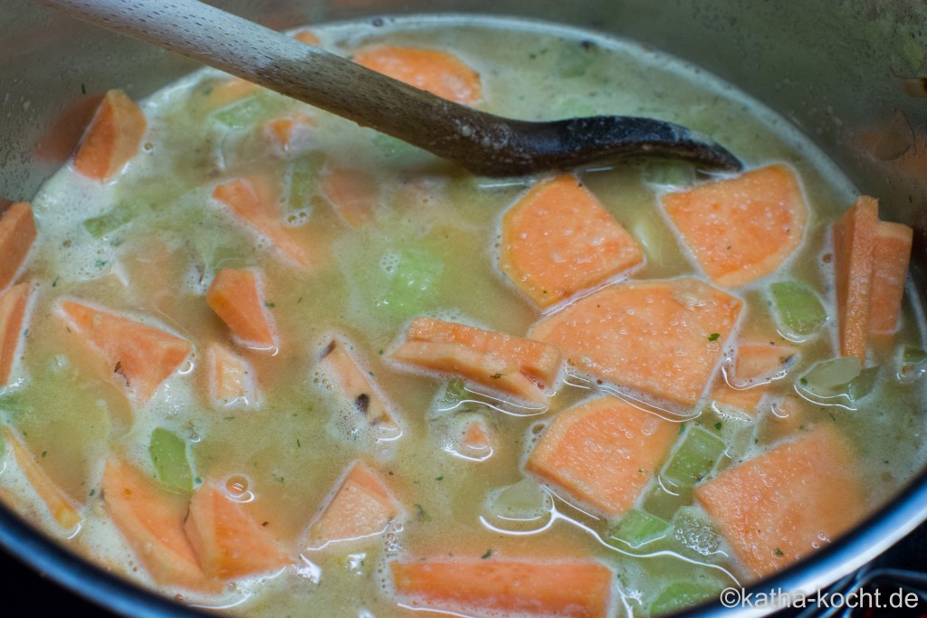 Suesskartoffel_Erdnusscreme_Suppe_ (4)