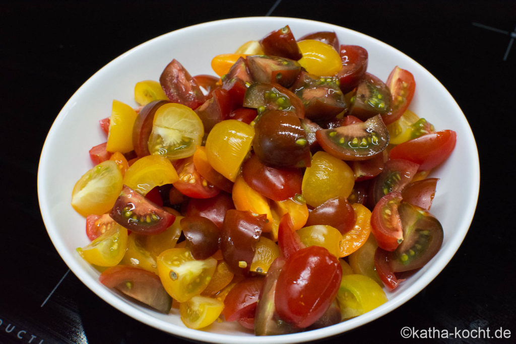 Bunter Tomatensalat