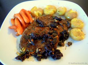 Worcester-Steak mit Morcheln und karamellisierten Möhrchen