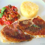 Kabeljau à la Saltimbocca mit Polenta und Fenchel-Tomaten-Gemüse