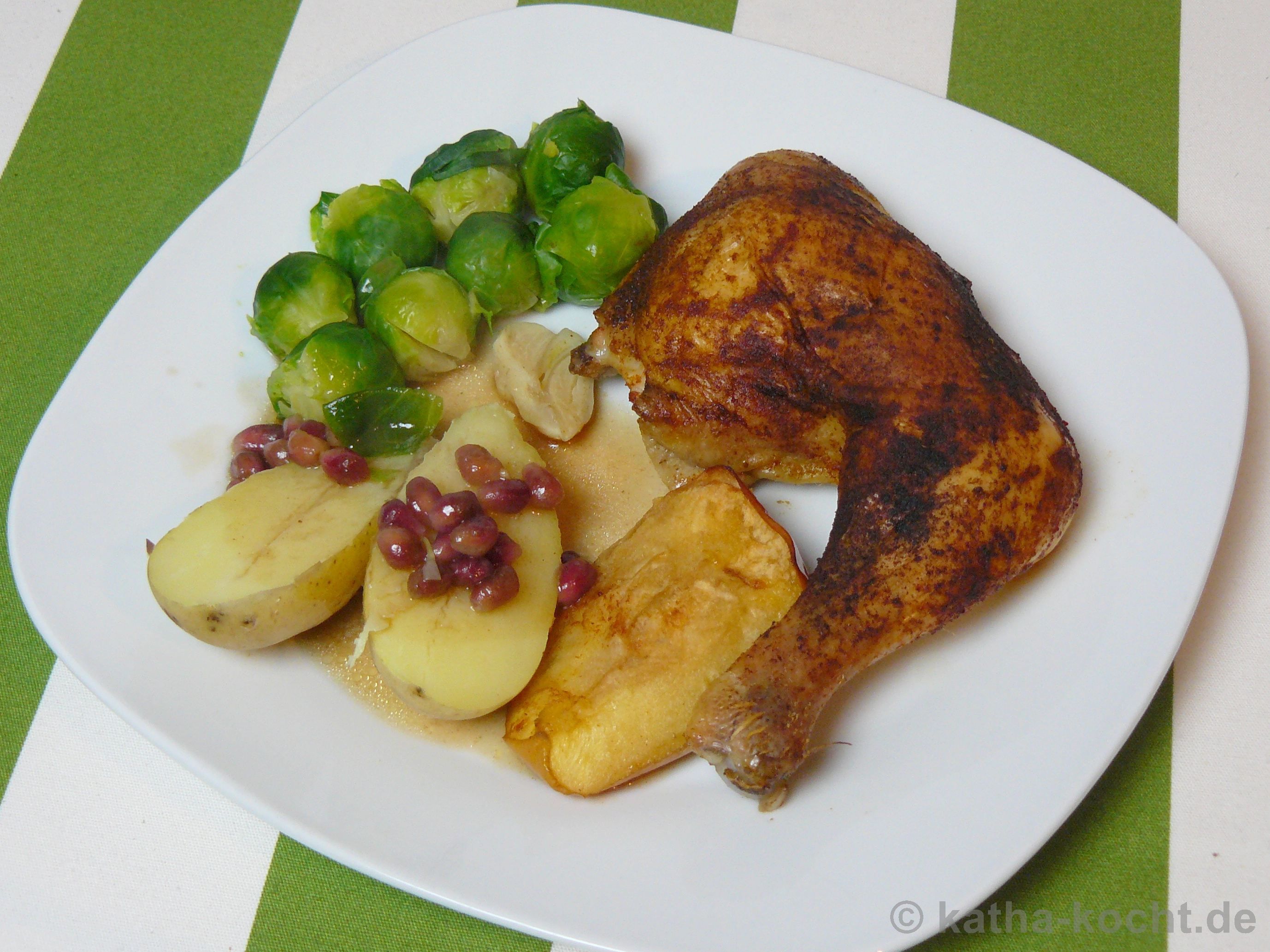 Hähnchenkeule mit Apfel, Kartoffeln und Rosenkohl