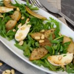 Birnen-Carpaccio mit Camembert und Rucola