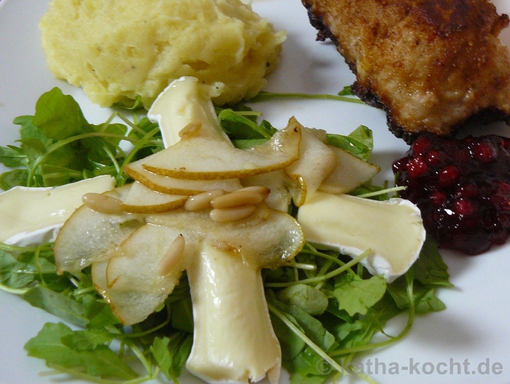 Birnen-Carpaccio mit Camembert und Rucola