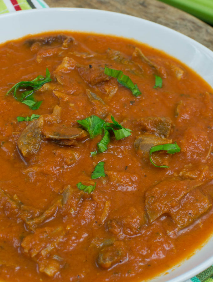 Tomatensuppe mit Gänsebraten