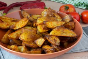 Tapas - pikante Kartoffelspalten