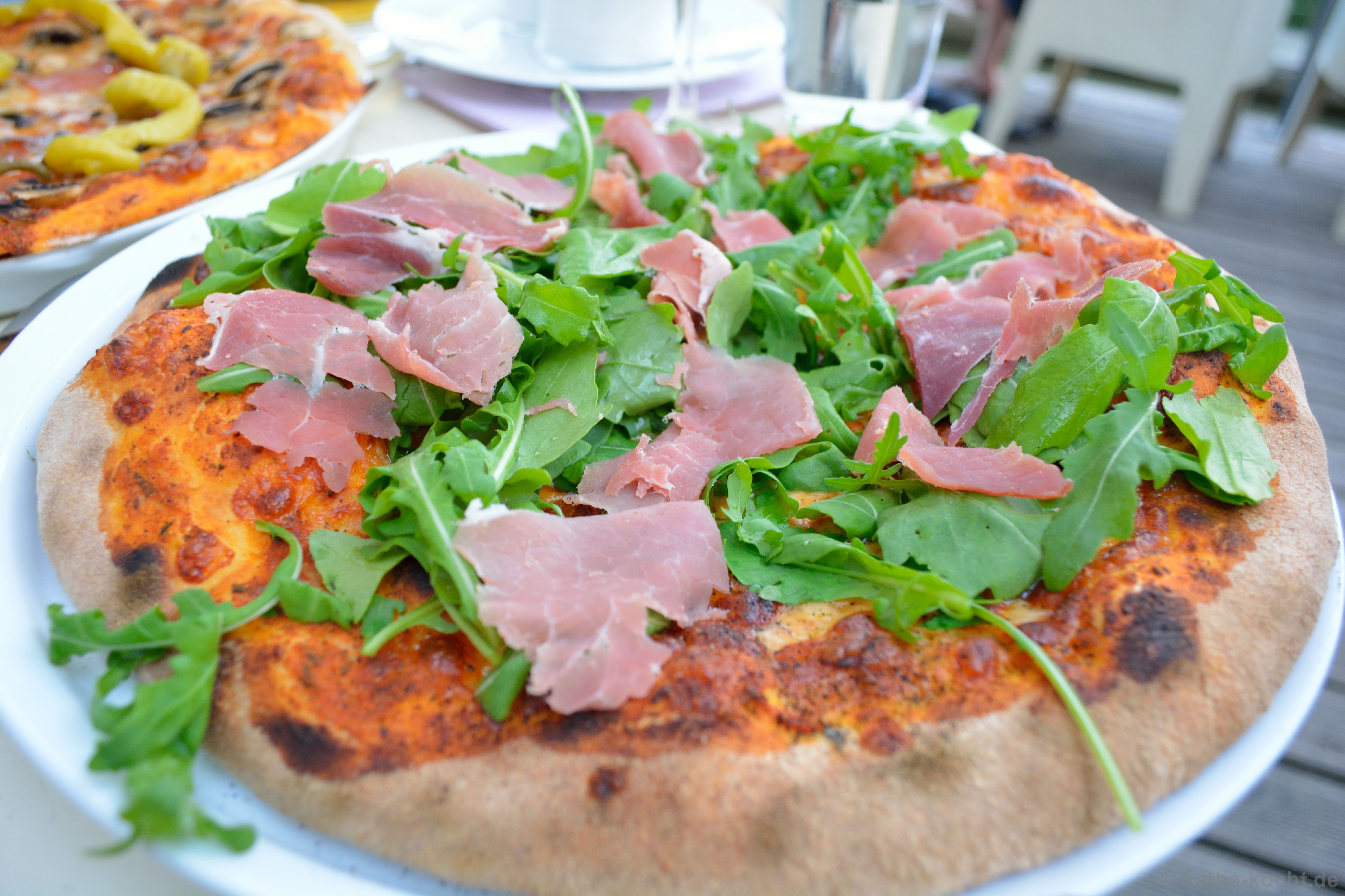 Pizza im Cafe am Engelbecken