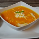 Süßkartoffel-Melonen Suppe mit Huhn