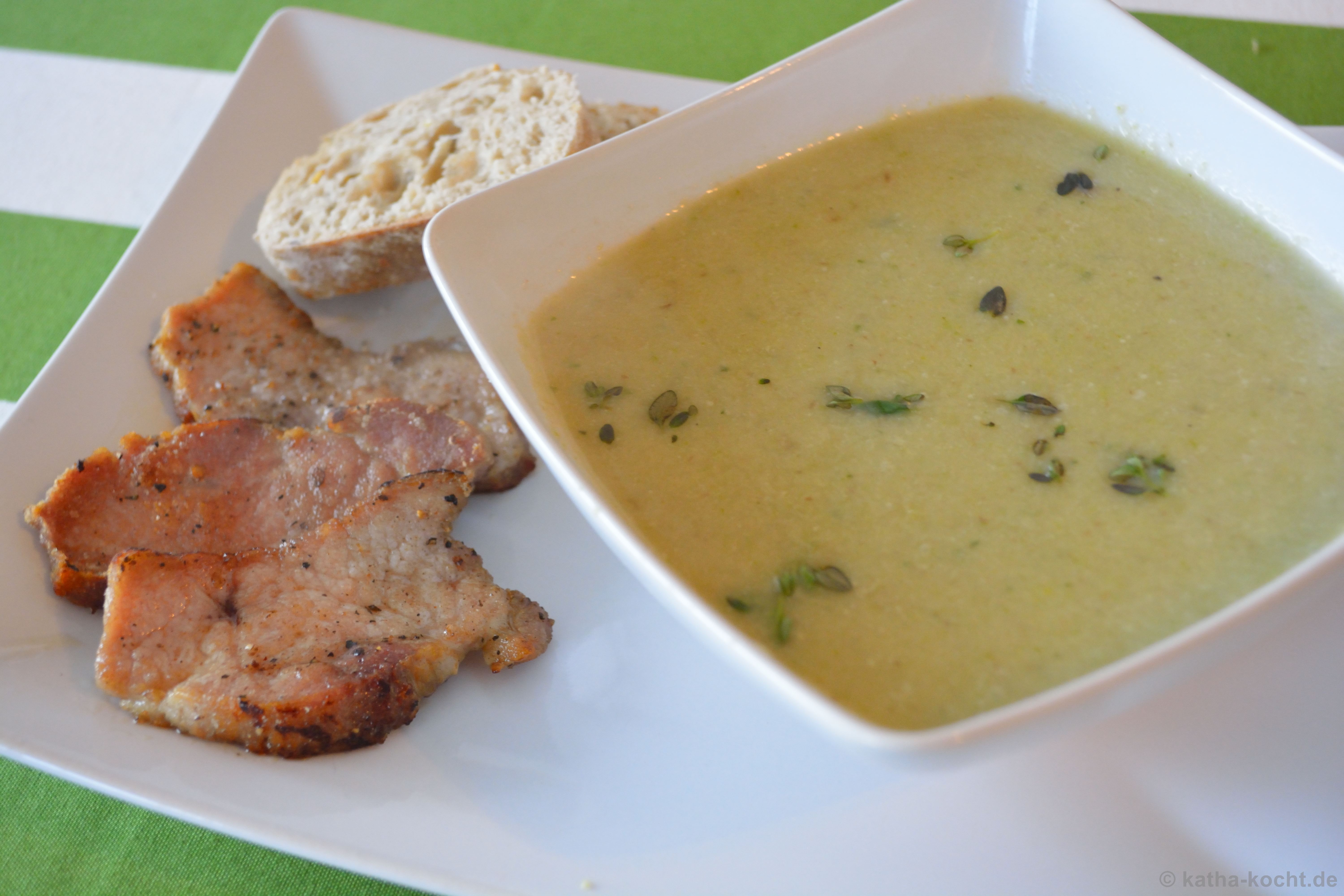 Rosenkohl-Austernpilz Suppe mit knusper Iberico
