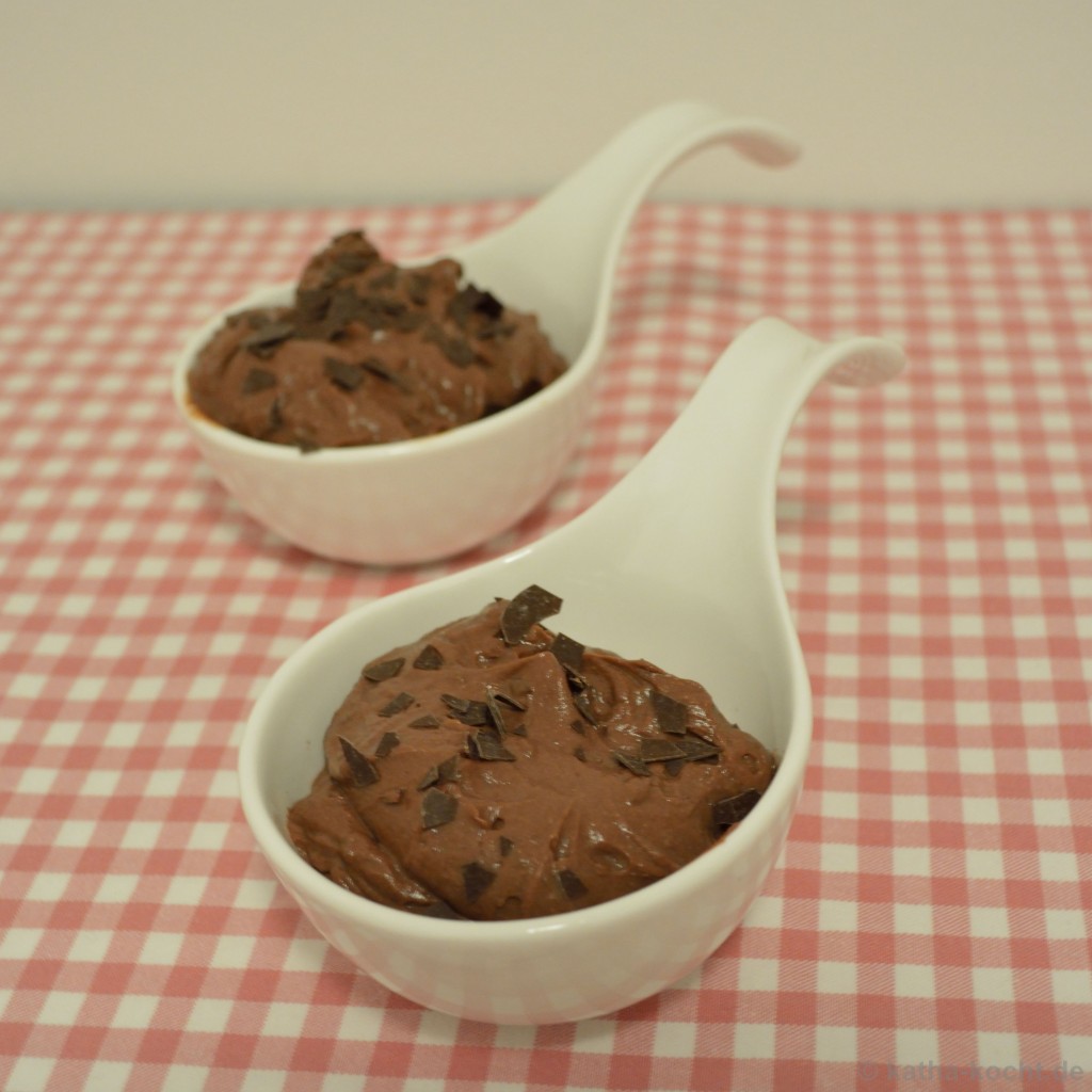 2-Minuten_mousse_au_Chocolate_2