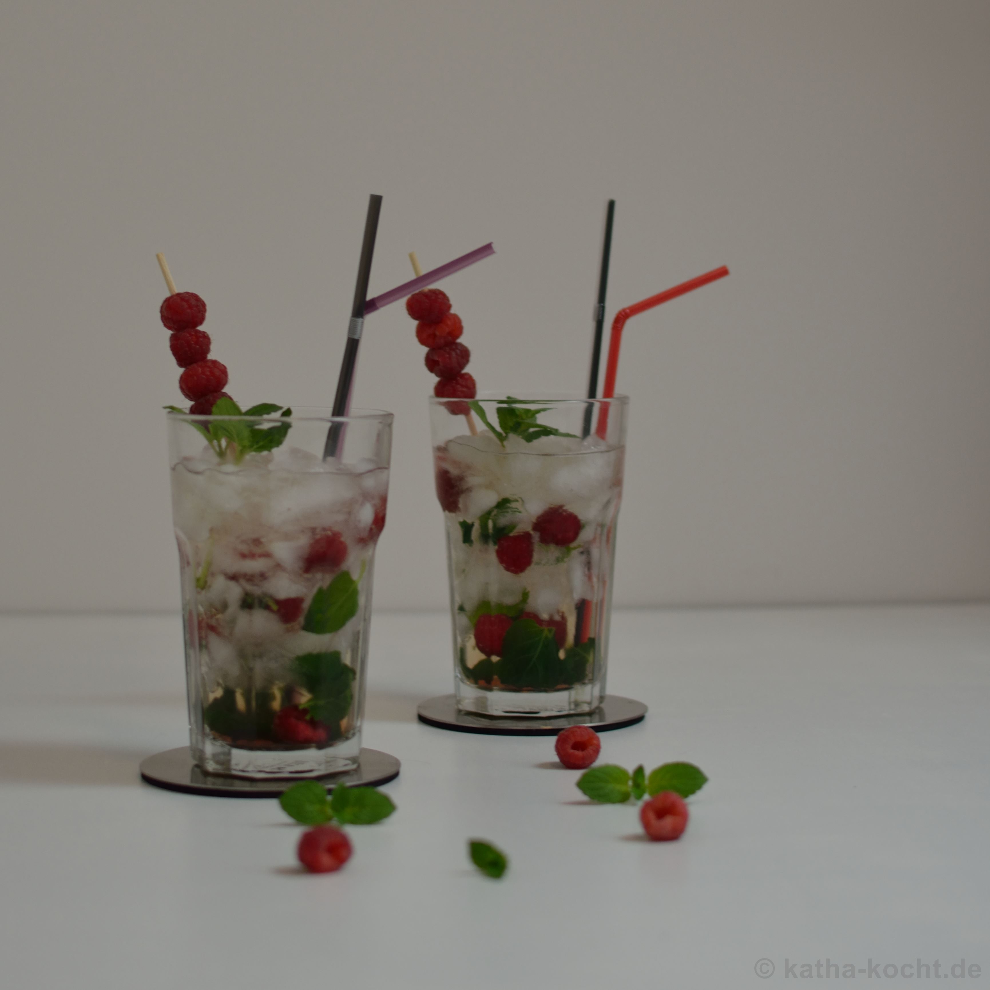 Minz-Himbeer Cocktail