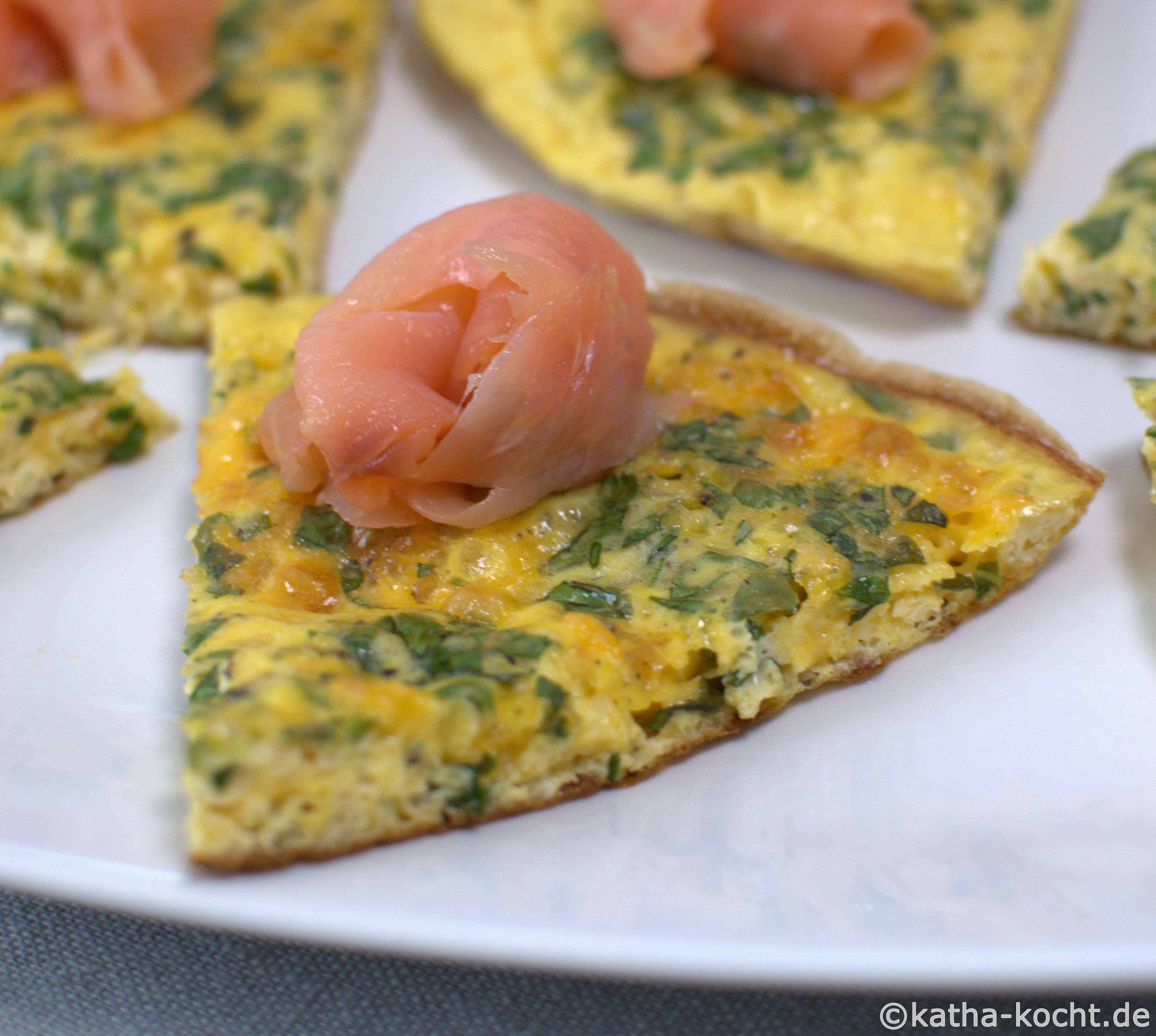 Basilikum Fritatta mit Räucherlachs