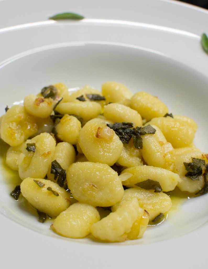 Gnocchi_in_Salbeibutter_ (4)