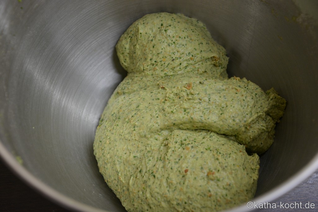 Dinkel_Brot_Mit_Rucola_  (6)