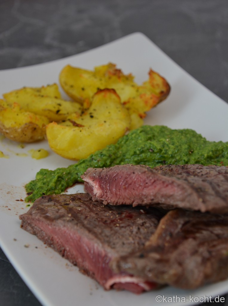 Steak_mit_kalter_Avocado-Rucola_Creme_1 (9)