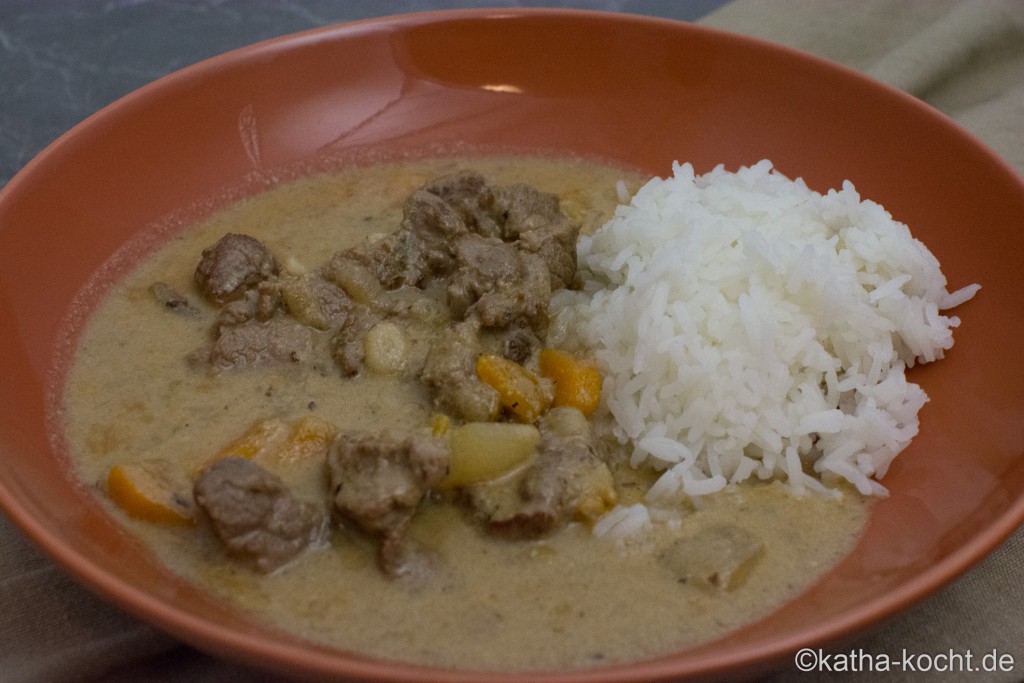 Lammcurry_mit_Schmorgurke_ (9)