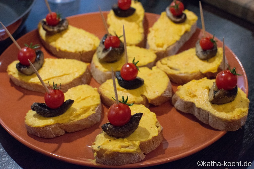 Tapas_Schnittchen_mit_Kürbiscreme_ (11)