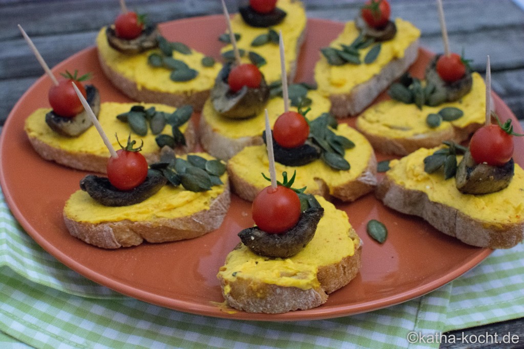 Tapas_Schnittchen_mit_Kürbiscreme_ (13)