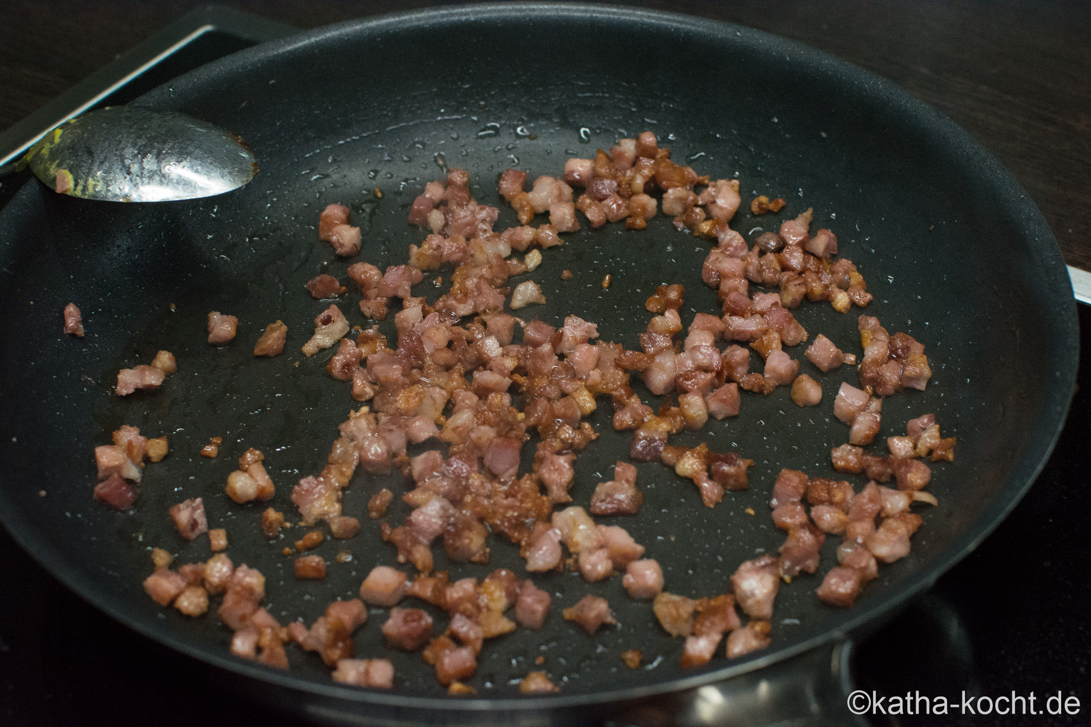 Zucchini Suppe mit Käse - Katha-kocht!