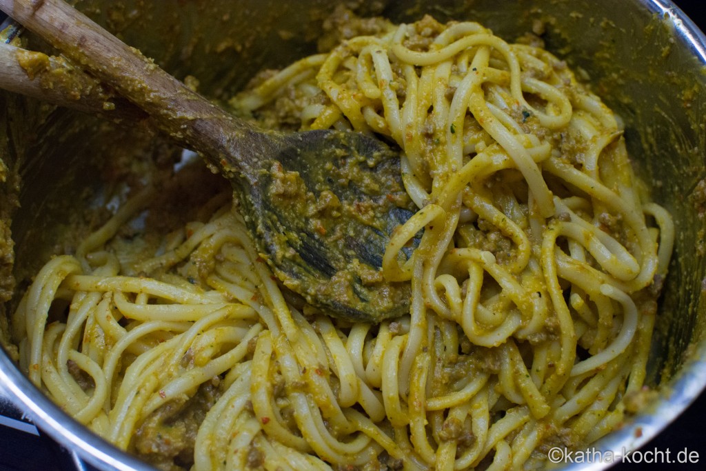 Linguine_mit_gebackener_Kürbissauce_ (12)