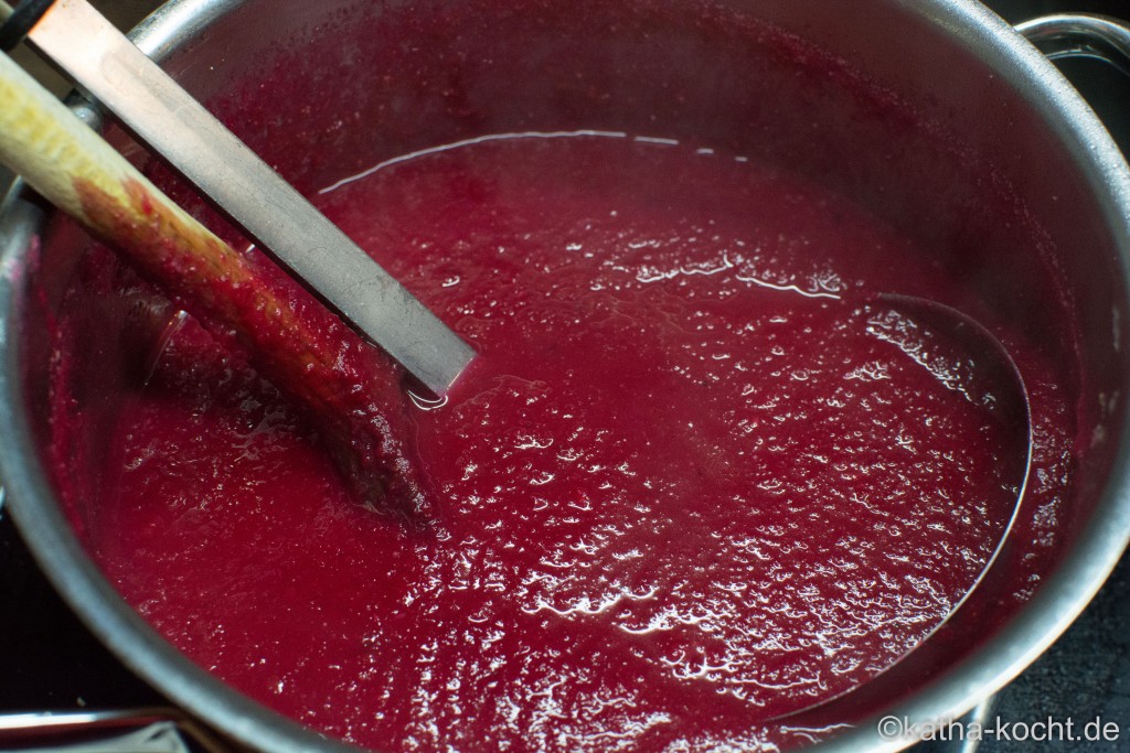 Rote_Bete_Suppe_mit_Birne_ (3)