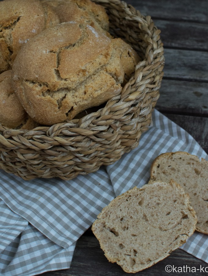 Frühstücksbrötchen mit Sauerteig