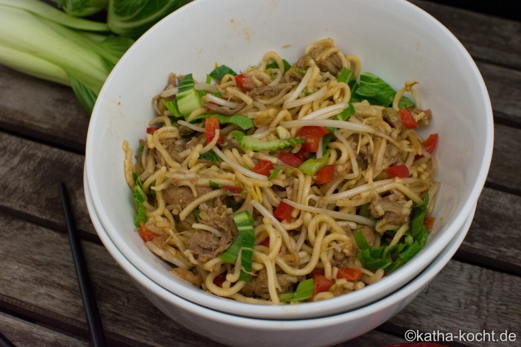 Wok_Nudeln_mit_Pulled_Pork_ (6)