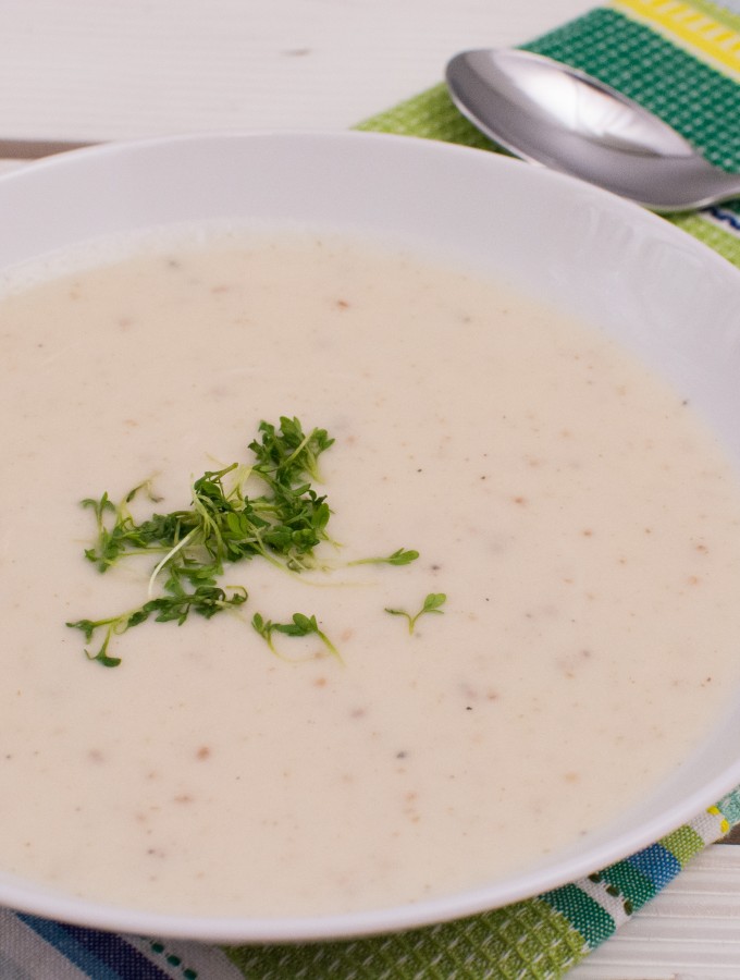 Klassische Blumenkohlsuppe