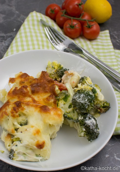 Gnocchi Auflauf mit Brokkoli und Tomate - Katha-kocht!