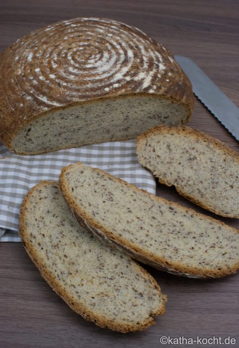 Brot_aus_dem_Römertopf_ (10)