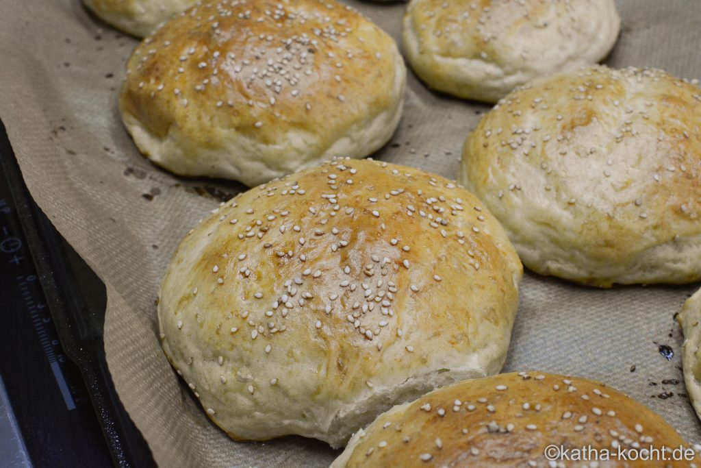 Flauschige_Burger_Buns_ (6)