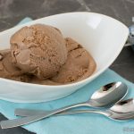 Bounty Eis – Schokoladeneis mit Kokos