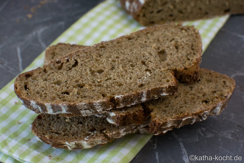 weizenmischbrot_mit_rucola_-14