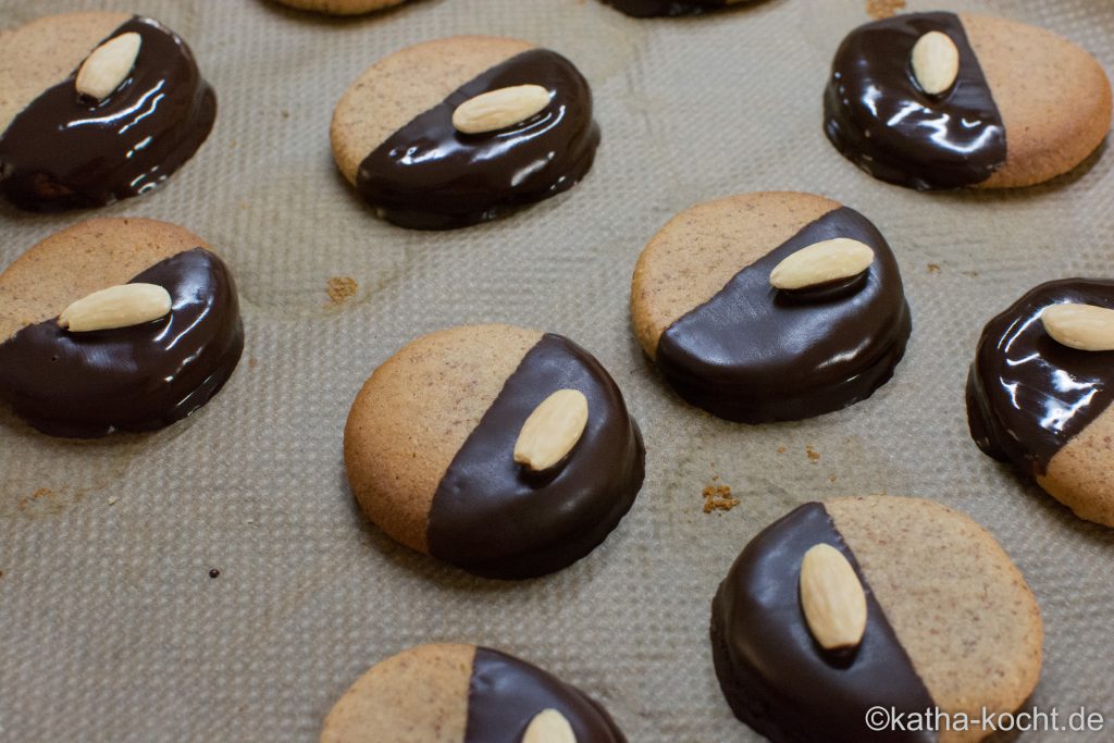 Mandel-Marzipan Plätzchen