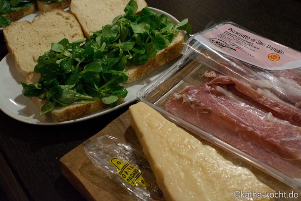 Sanwich mit italienischen Köstlichkeiten