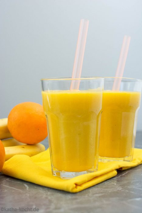 Mango-Orange Smoothie mit Banane