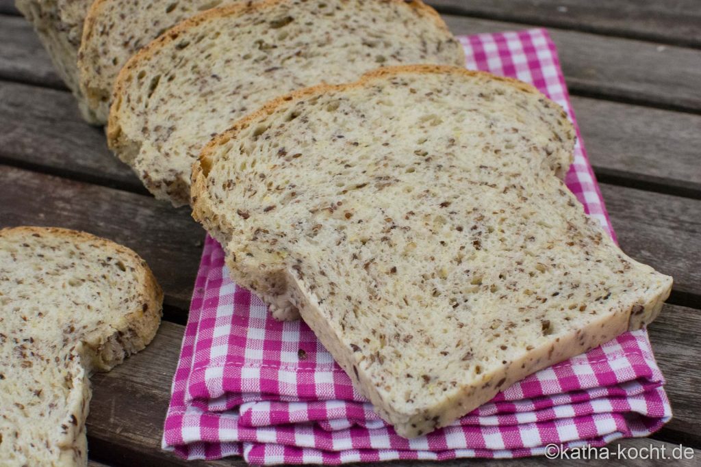 Toastbrot mit Leinsamen