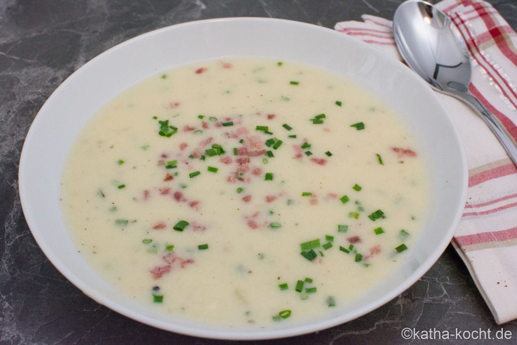 Käse-Bier Suppe mit Speckeinlage