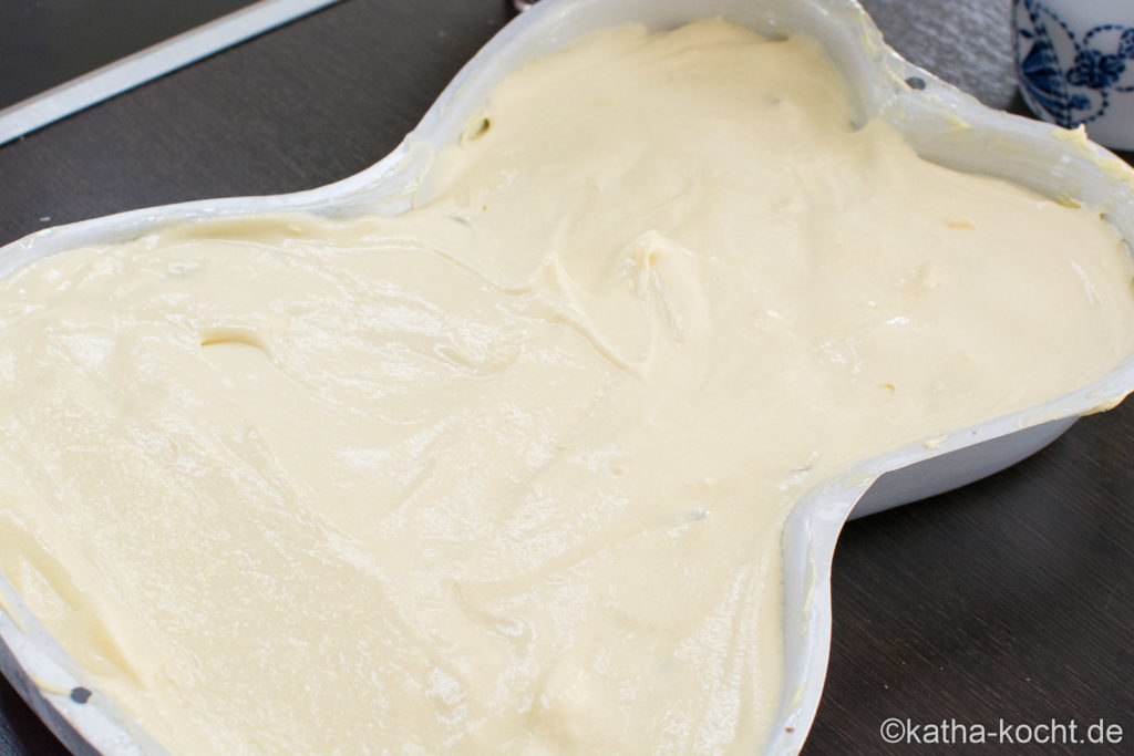 Osterhasen Kuchen - Kinderschokolade Kuchen