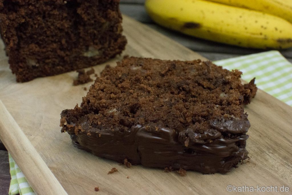 Schneller Schoko-Bananenkuchen aus der Kastenform - Katha-kocht!