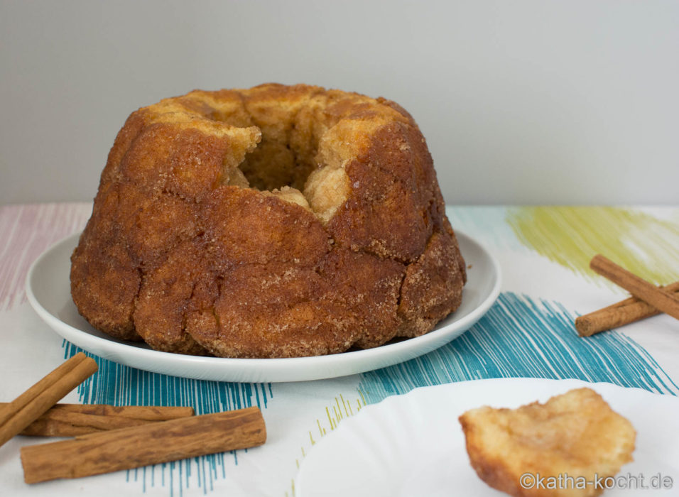 Süßes Monkey Bread mit Zucker und Zimt 