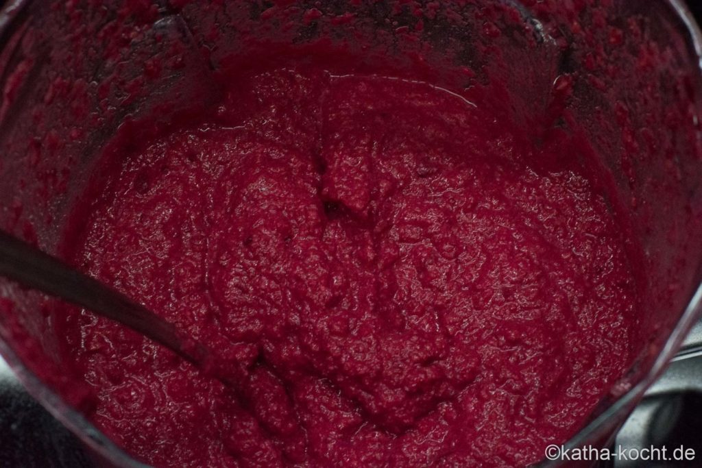 Rote Bete Hummus