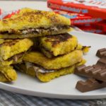 French Toast mit kinder Schokolade zum Frühstück