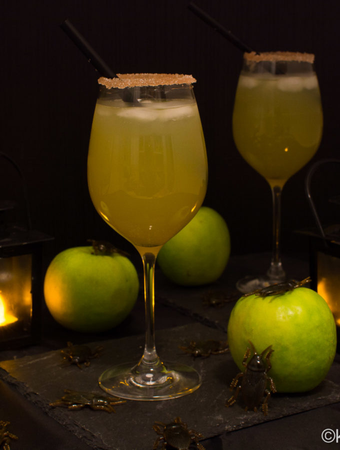 Giftiger Apfel - mein Sektcocktail für Halloween