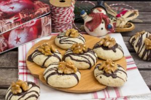 Weihnachtsgebäck - Walnussplätzchen