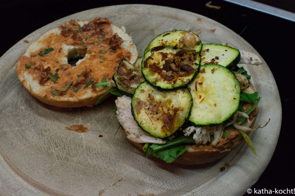 Affettatrice per Bagel, perfetta per bagel, impugnatura sicura