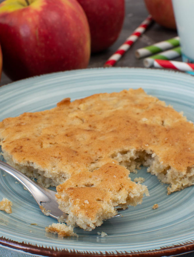 Apfelkuchen vom Blech ohne Ei