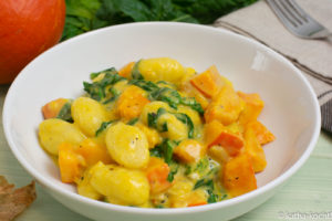Gnocchi mit cremiger Kürbis-Spinatsauce