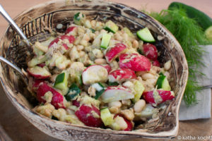 Radieschen-Thunfischsalat mit weißen Bohnen