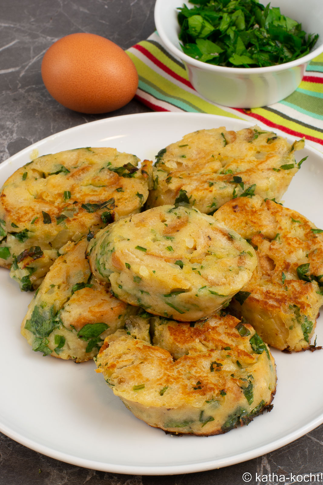 Hausgemachte Serviettenknödel - Katha-kocht!