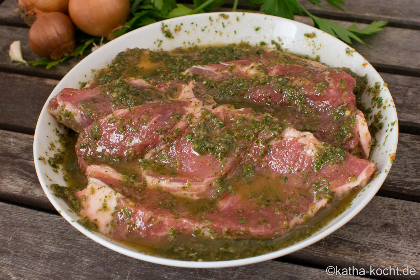 Grillmarinade - würzige Kräutermarinade - Katha-kocht!